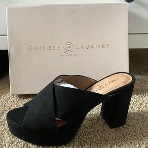 Brand new Chinese Laundry Teagan platform in box